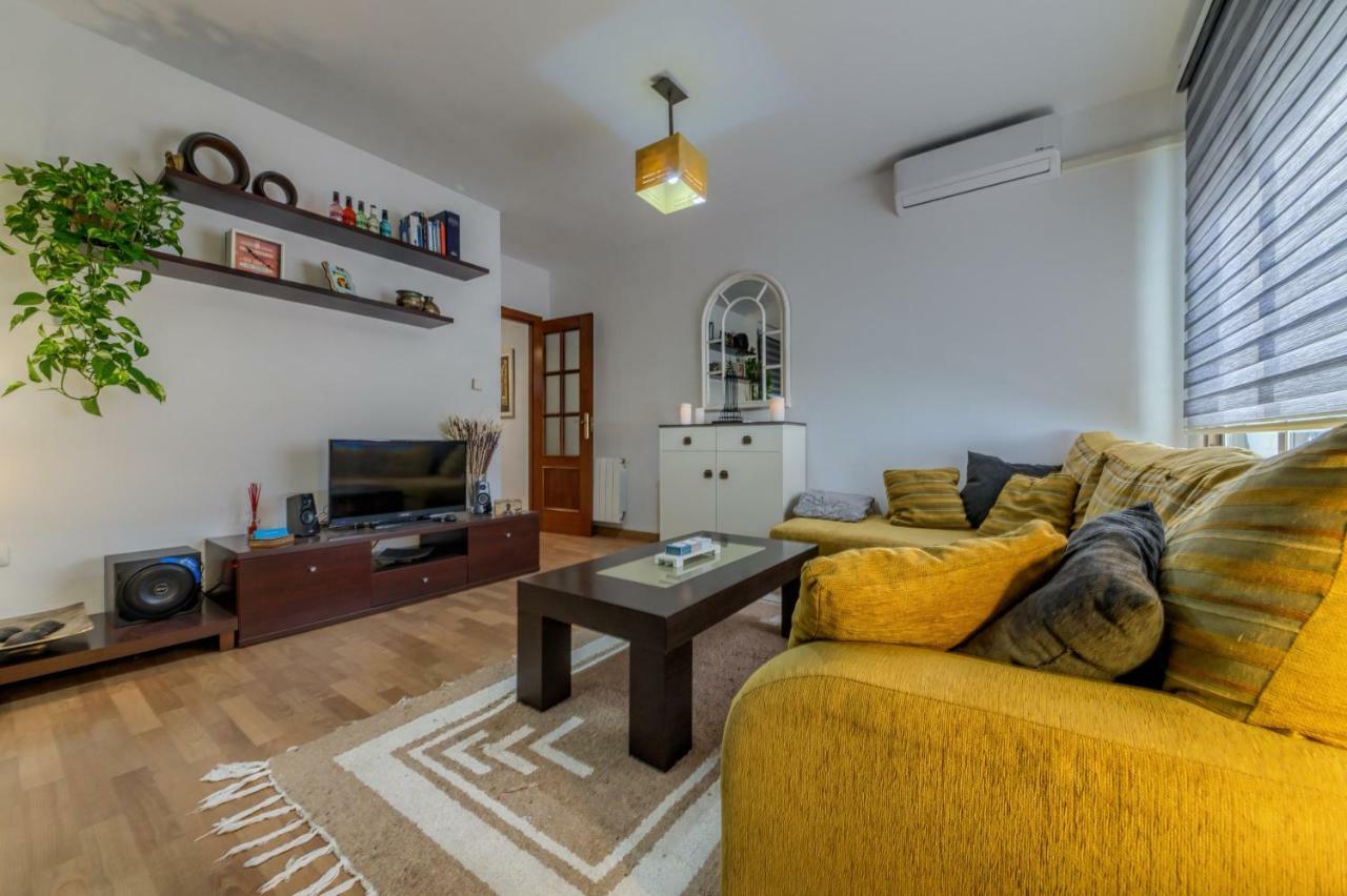 Apartamento Con Encanto En Granada, La Zubia Bagian luar foto